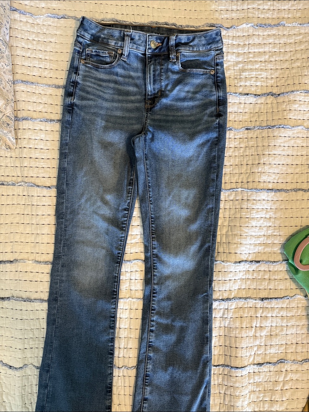 American Eagle Outfitters Women's Bootcut Jeans in Dark Blue Wash